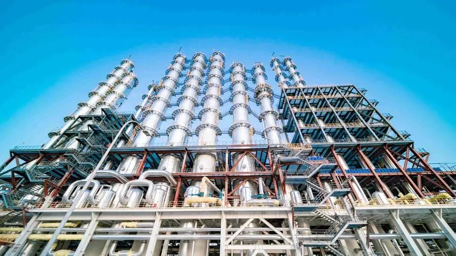 Xinjiang polysilicon production complex with outdoor galvanized steel grating