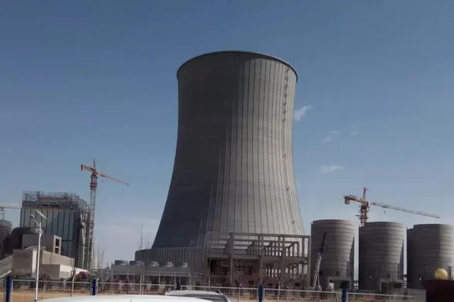 Power generation platform access